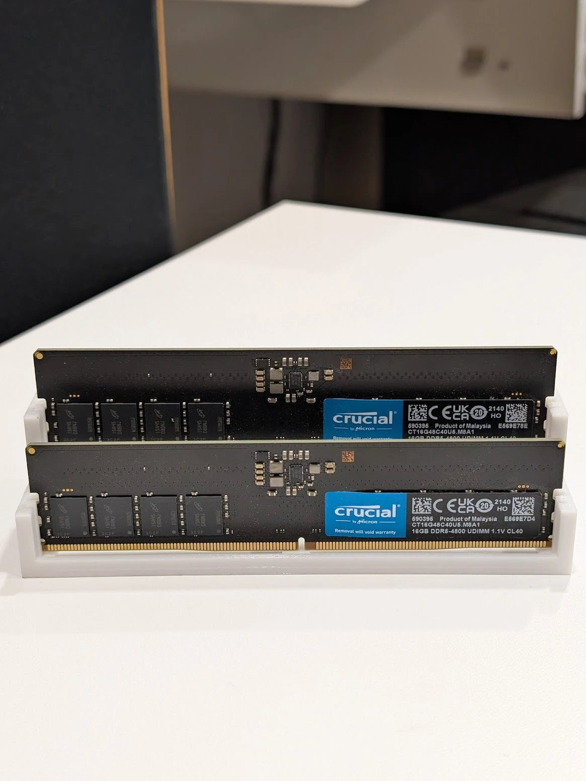 Crucial 32 16x2 DDR5 4800 UDIMM XMP 3.O