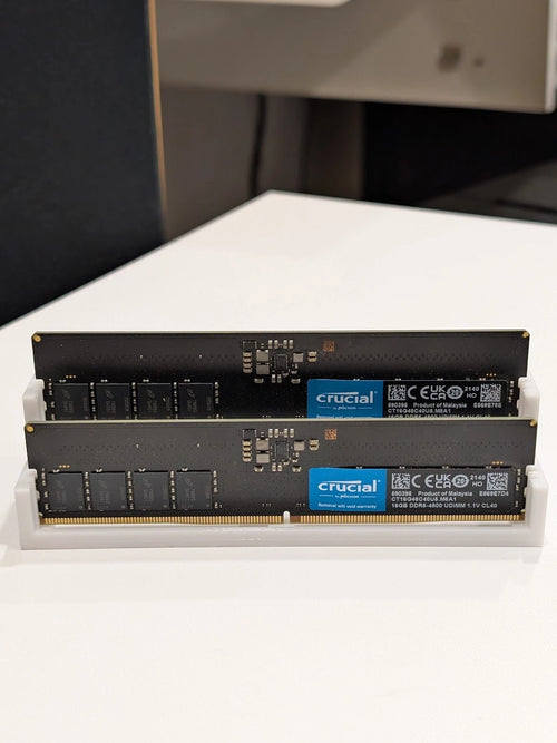 Crucial 32 16x2 DDR5 4800 UDIMM XMP 3.O